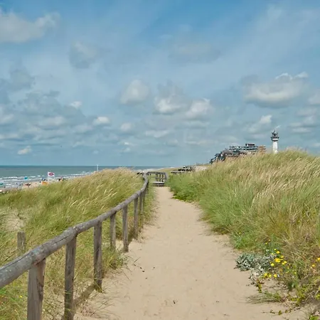 Apartman Prinsenhof # Zestien *