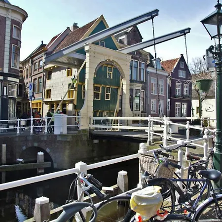 Prinsenhof # Zestien *