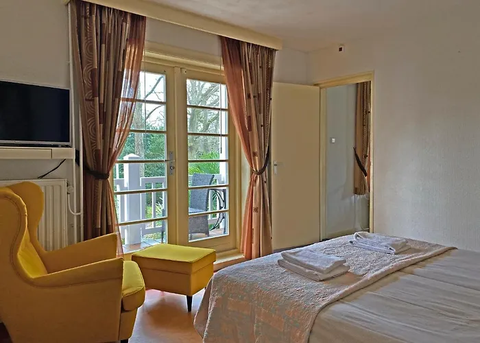 Appartement Prinsenhof # Zestien Bergen