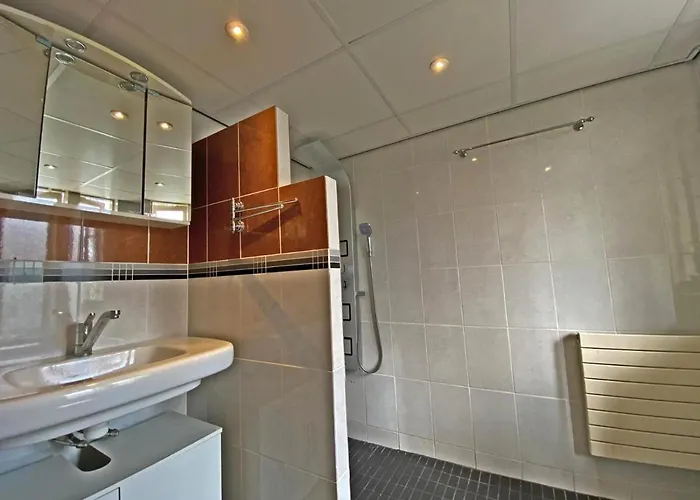 Prinsenhof # Zestien